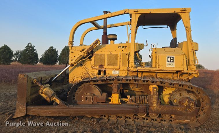 image for item EE7833 1978 Caterpillar  D6D dozer
