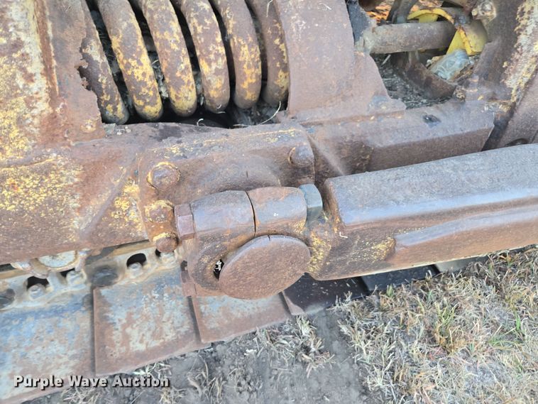 image for item EE7833 1978 Caterpillar  D6D dozer