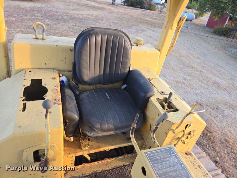 image for item EE7833 1978 Caterpillar  D6D dozer