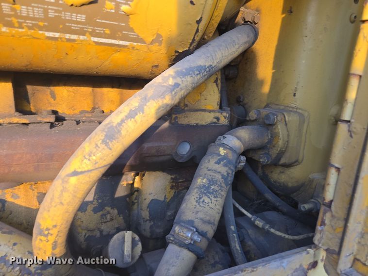 image for item EE7833 1978 Caterpillar  D6D dozer