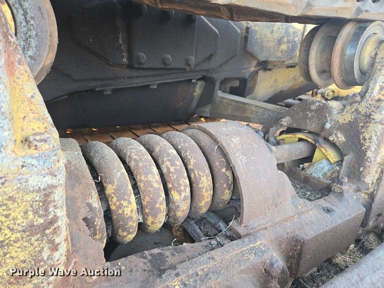 image for item EE7833 1978 Caterpillar  D6D dozer