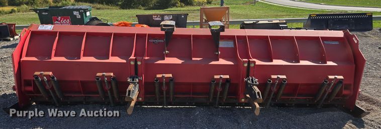 image for item EE8563 Boss LDR snow pusher