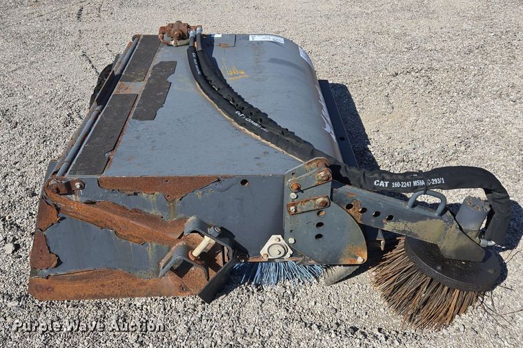 image for item EE8564 2007 Bobcat  skid steer sweeper