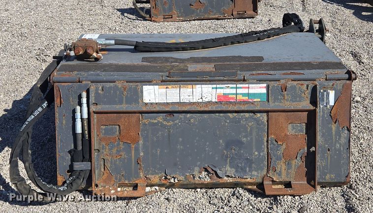image for item EE8564 2007 Bobcat  skid steer sweeper