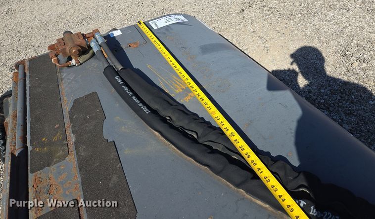 image for item EE8564 2007 Bobcat  skid steer sweeper