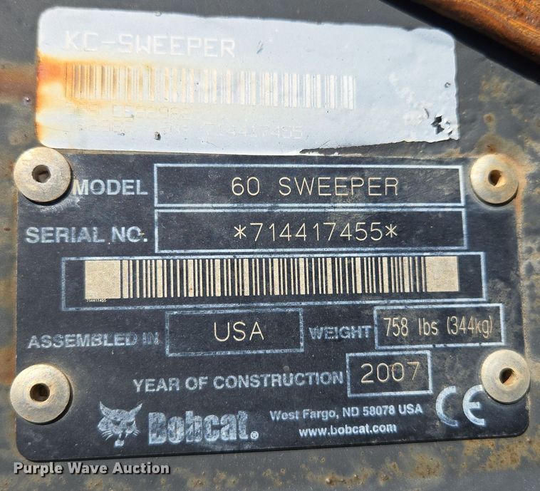 image for item EE8564 2007 Bobcat  skid steer sweeper