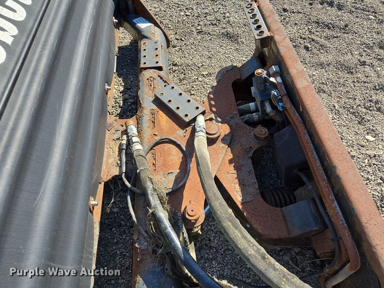 image for item EE8566 2007 Bobcat  skid steer broom