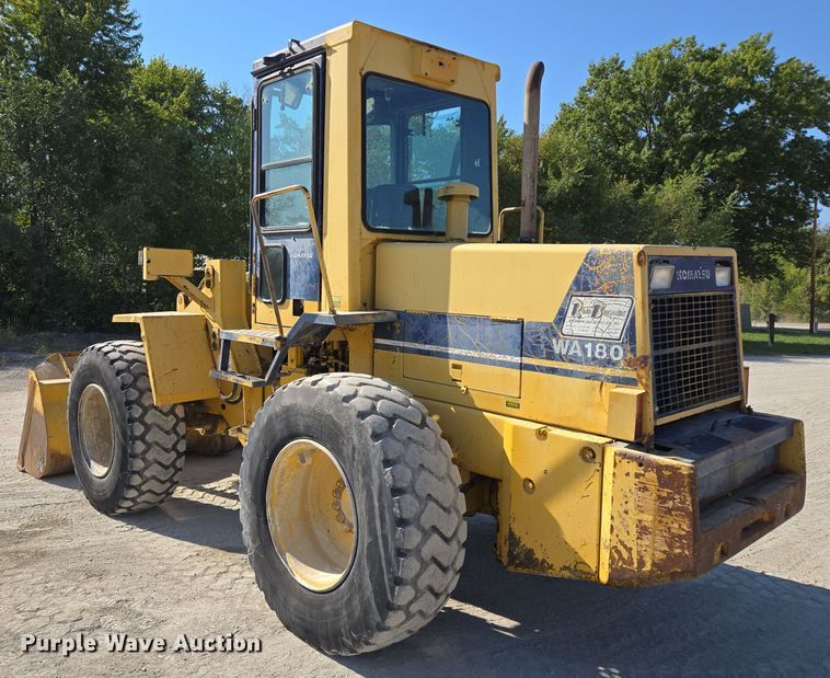image for item EE8588 1995 Komatsu  WA180-1 wheel loader