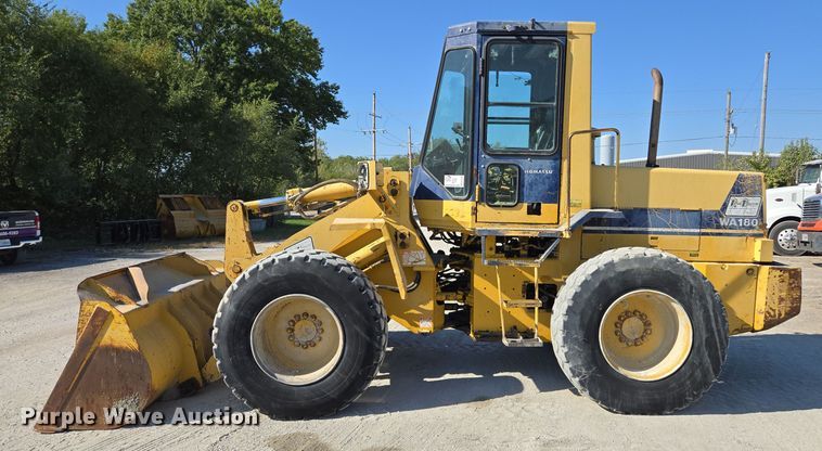 image for item EE8588 1995 Komatsu  WA180-1 wheel loader