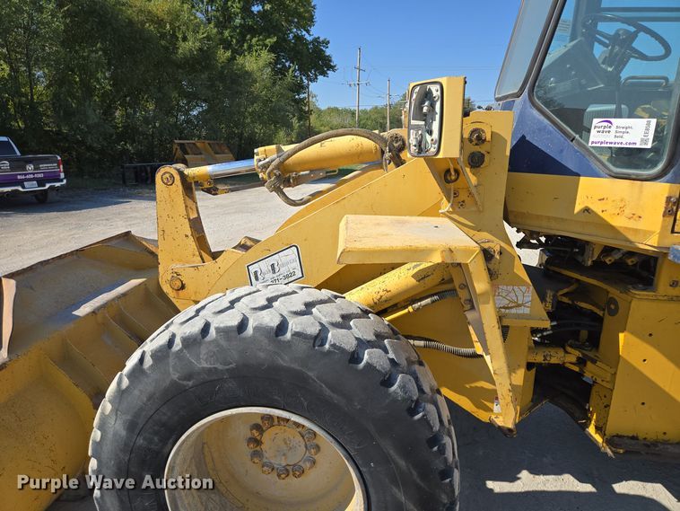 image for item EE8588 1995 Komatsu  WA180-1 wheel loader