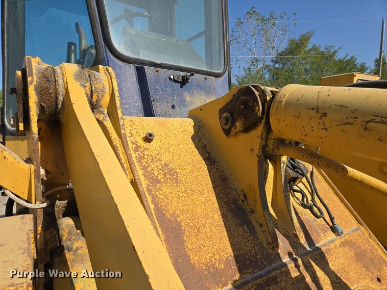 image for item EE8588 1995 Komatsu  WA180-1 wheel loader