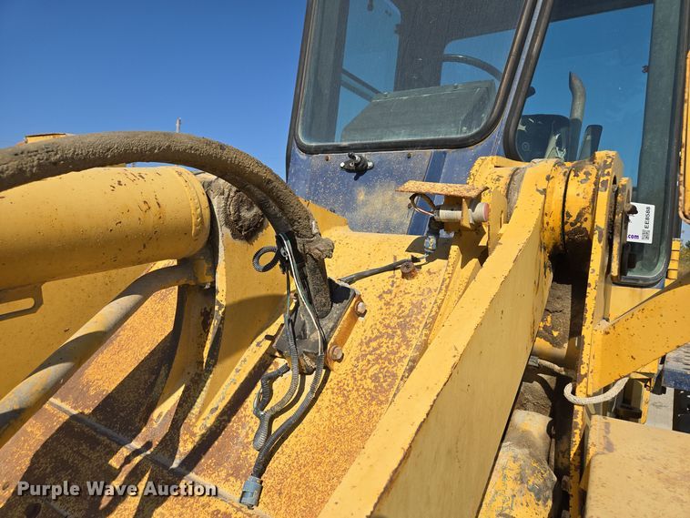 image for item EE8588 1995 Komatsu  WA180-1 wheel loader