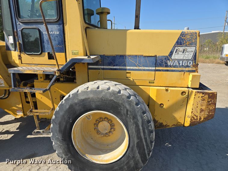 image for item EE8588 1995 Komatsu  WA180-1 wheel loader