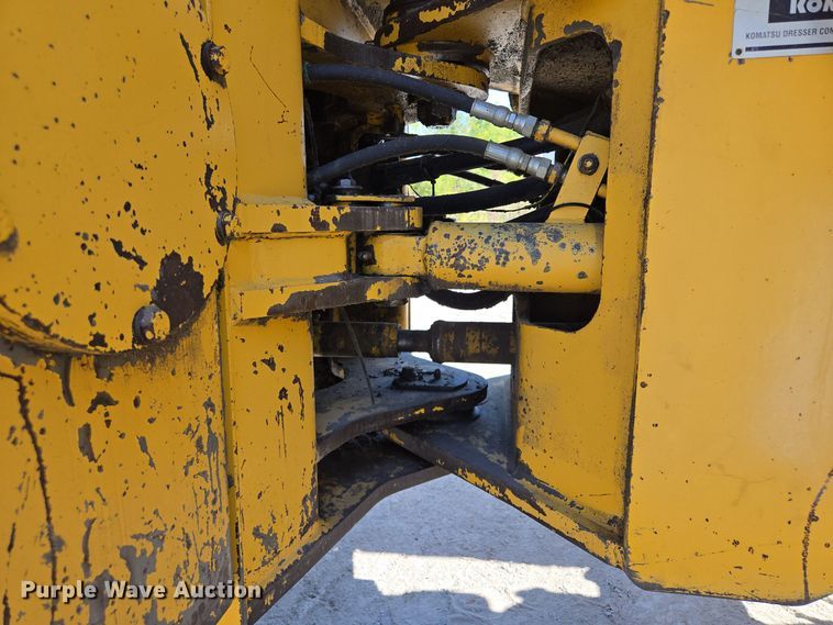 image for item EE8588 1995 Komatsu  WA180-1 wheel loader