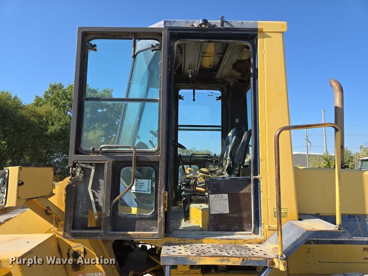 image for item EE8588 1995 Komatsu  WA180-1 wheel loader