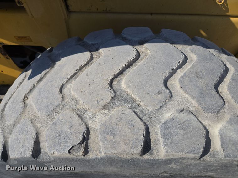 image for item EE8588 1995 Komatsu  WA180-1 wheel loader