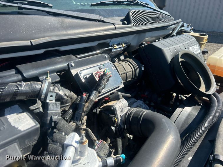 image for item EG1107 2008 GMC C5500 utility / service truck