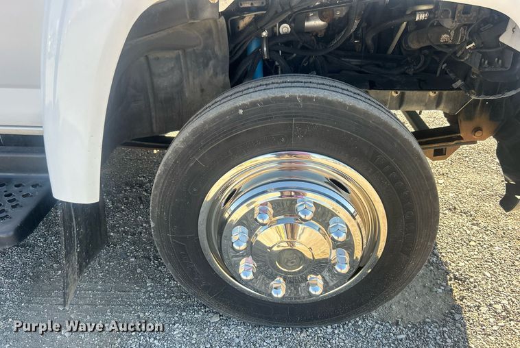 image for item EG1107 2008 GMC C5500 utility / service truck