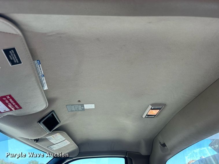 image for item EG1115 2009 GMC C8500 bucket truck