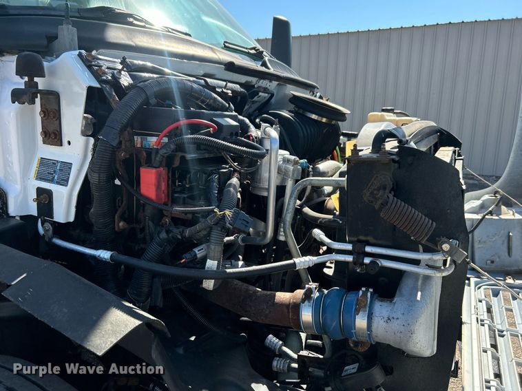 image for item EG1115 2009 GMC C8500 bucket truck