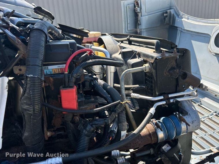 image for item EG1115 2009 GMC C8500 bucket truck