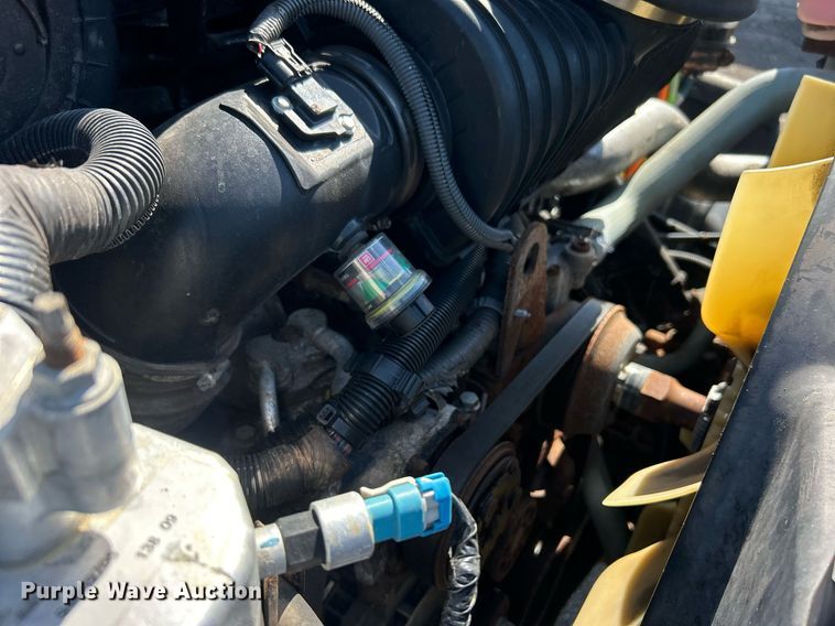 image for item EG1115 2009 GMC C8500 bucket truck