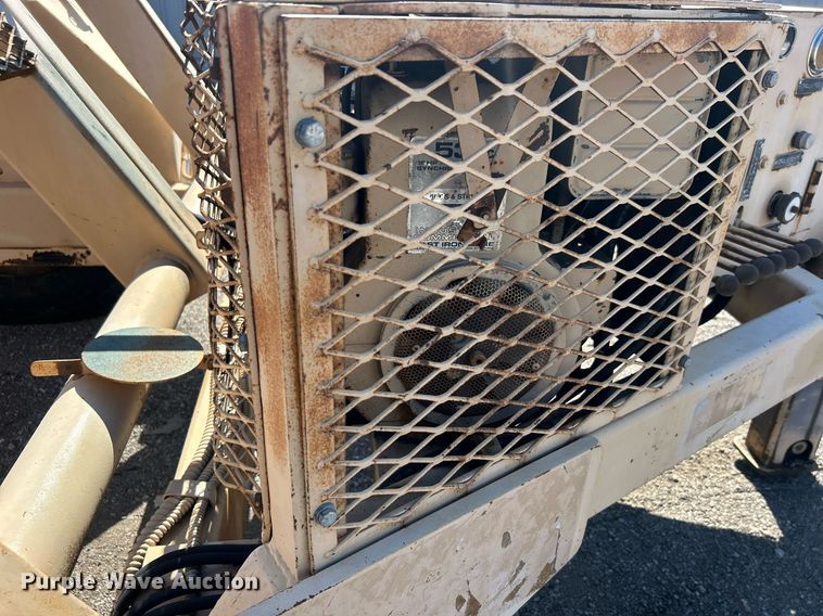 image for item EG1118 1980 Hycaloader reel trailer