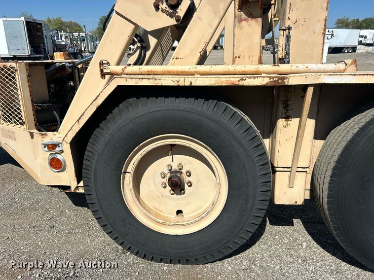 image for item EG1118 1980 Hycaloader reel trailer