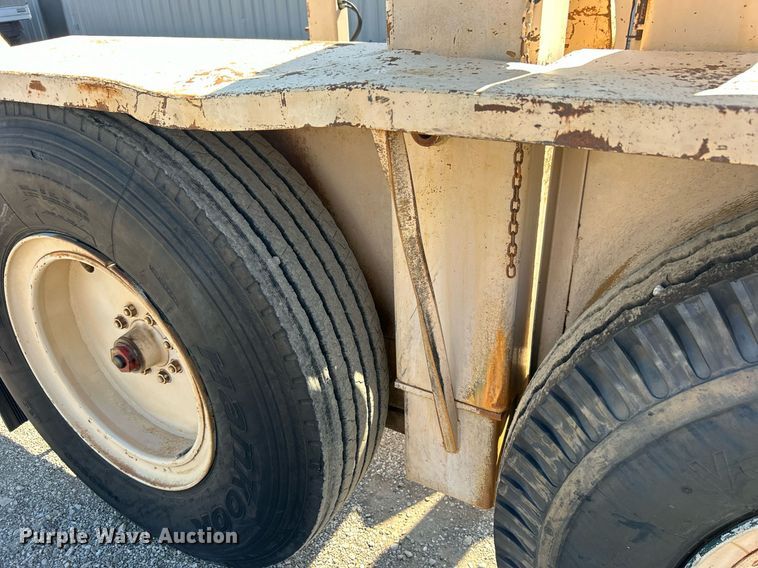 image for item EG1118 1980 Hycaloader reel trailer