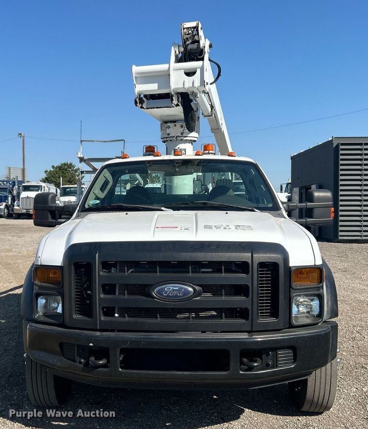 image for item EG1125 2008 Ford F450 Super Duty XL bucket truck