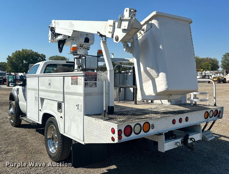 image for item EG1125 2008 Ford F450 Super Duty XL bucket truck