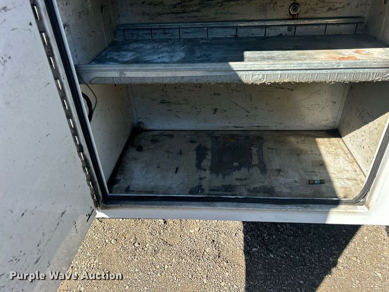 image for item EG1125 2008 Ford F450 Super Duty XL bucket truck