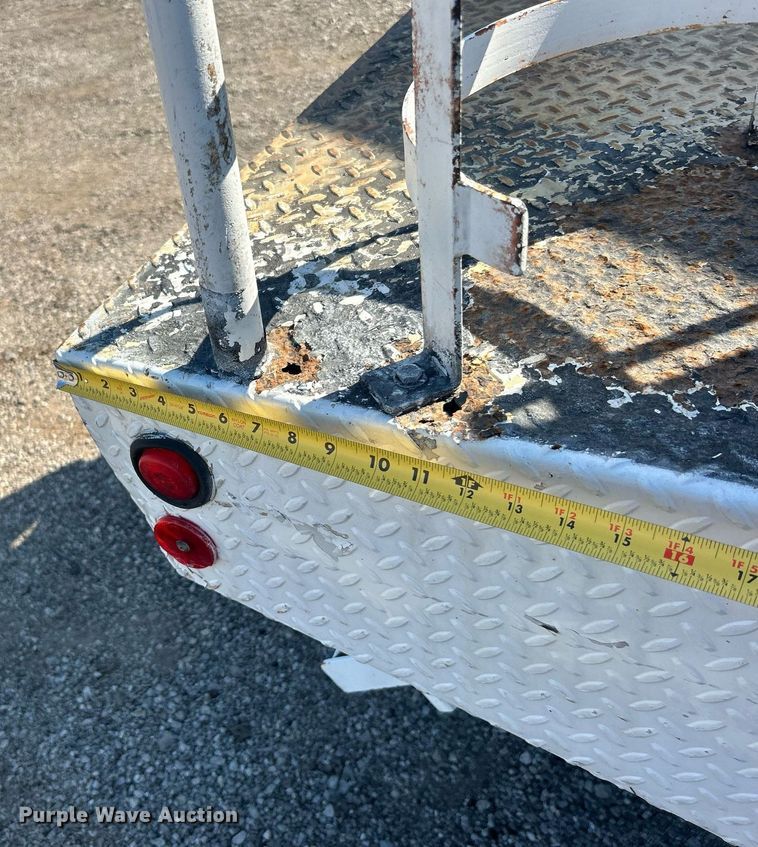 image for item EG1125 2008 Ford F450 Super Duty XL bucket truck