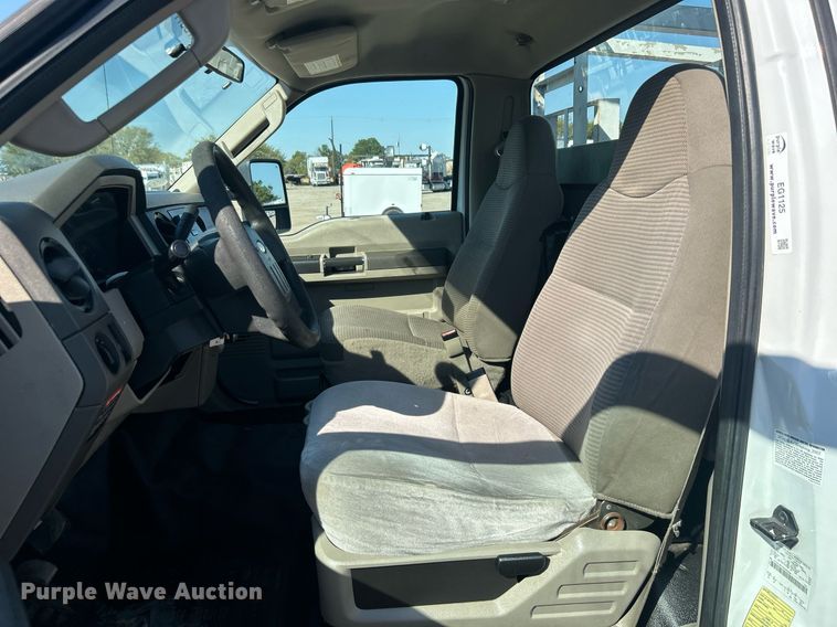 image for item EG1125 2008 Ford F450 Super Duty XL bucket truck