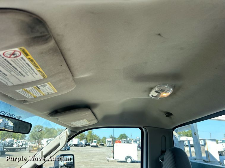 image for item EG1125 2008 Ford F450 Super Duty XL bucket truck