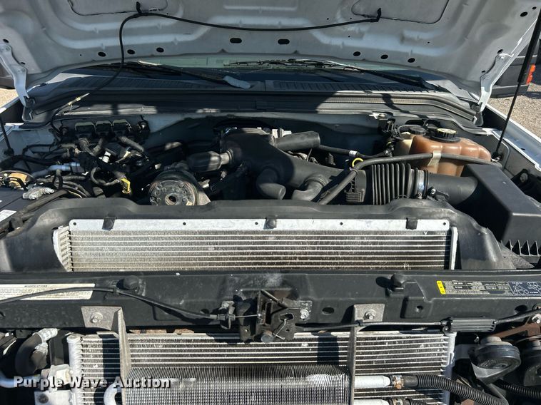 image for item EG1125 2008 Ford F450 Super Duty XL bucket truck