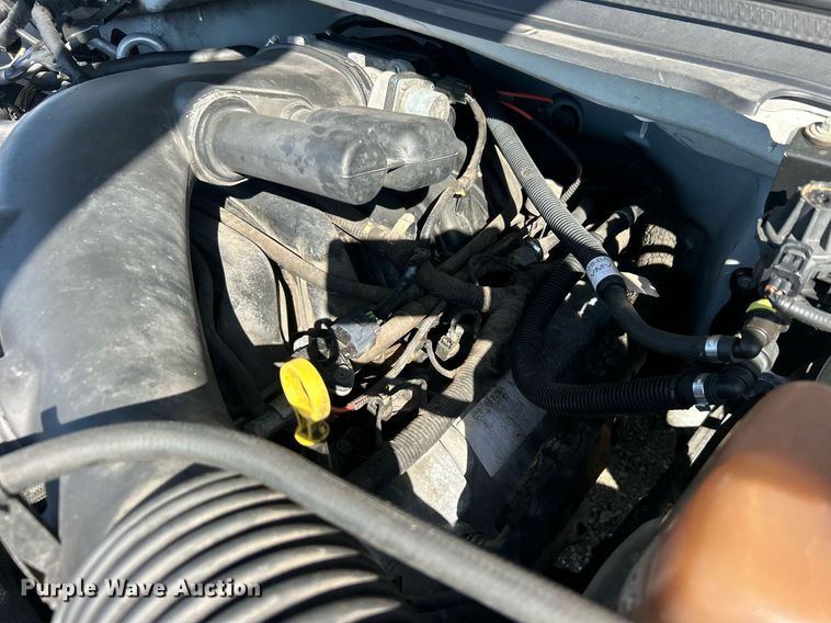 image for item EG1125 2008 Ford F450 Super Duty XL bucket truck