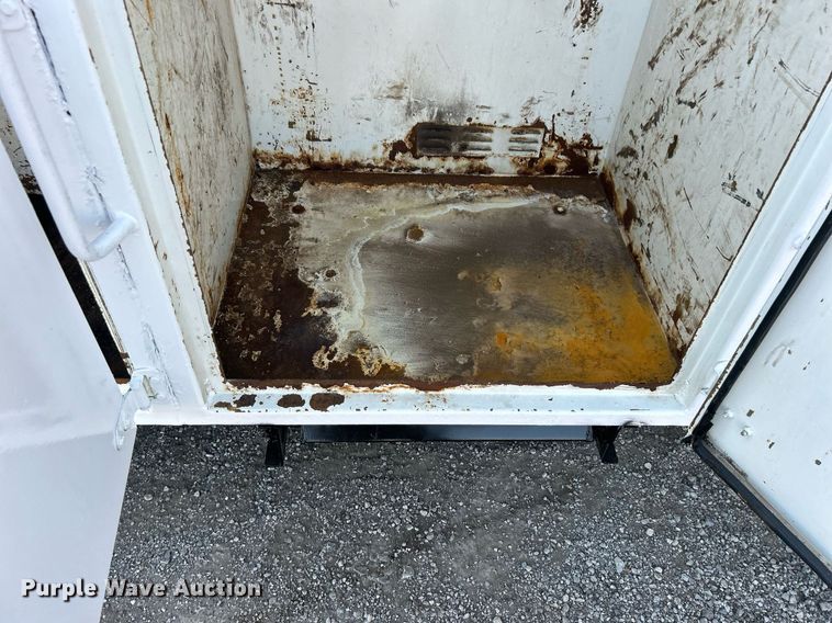 image for item EG1132 2009 International  7500 Crew Cab crane truck