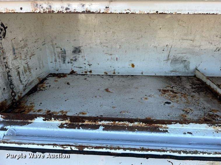 image for item EG1132 2009 International  7500 Crew Cab crane truck