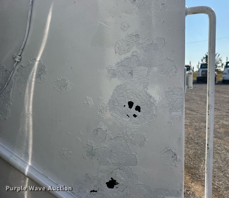 image for item EG1132 2009 International  7500 Crew Cab crane truck