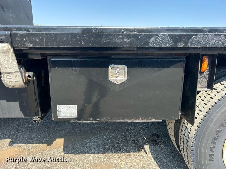 image for item EG1134 2009 Kenworth  T270 crane truck