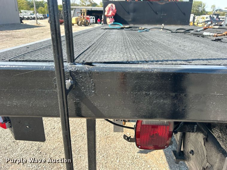 image for item EG1134 2009 Kenworth  T270 crane truck