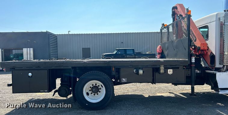 image for item EG1134 2009 Kenworth  T270 crane truck