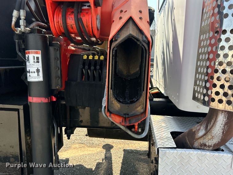 image for item EG1134 2009 Kenworth  T270 crane truck