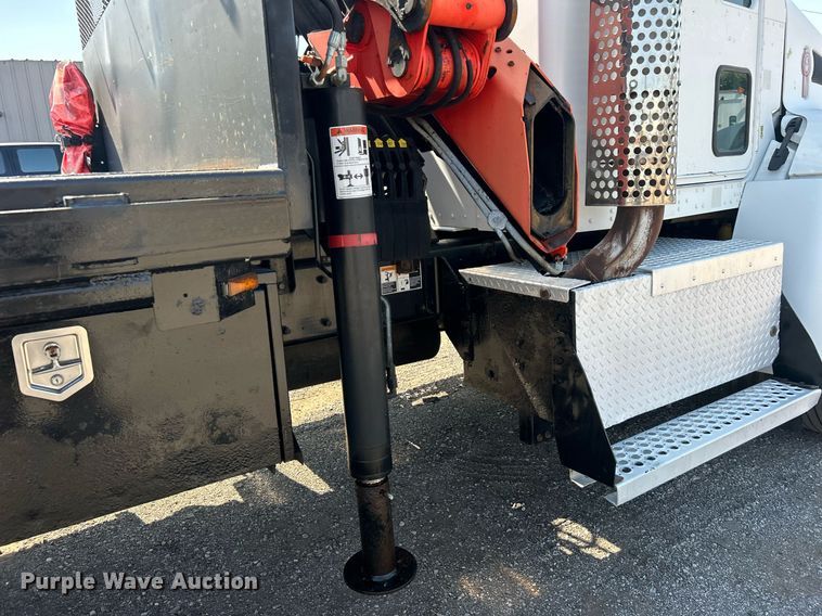 image for item EG1134 2009 Kenworth  T270 crane truck