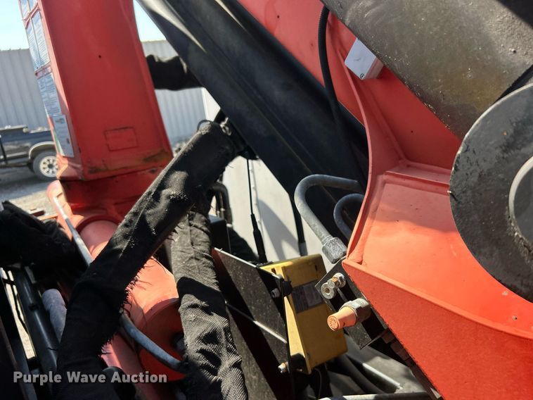 image for item EG1134 2009 Kenworth  T270 crane truck