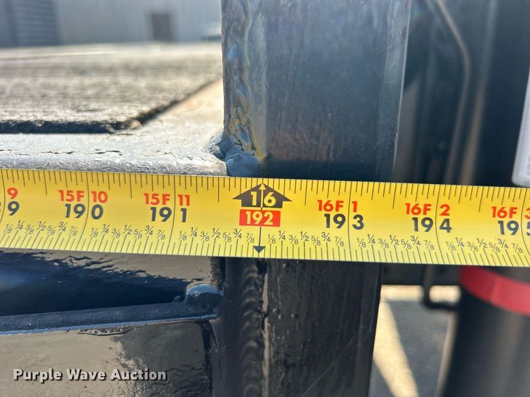 image for item EG1134 2009 Kenworth  T270 crane truck