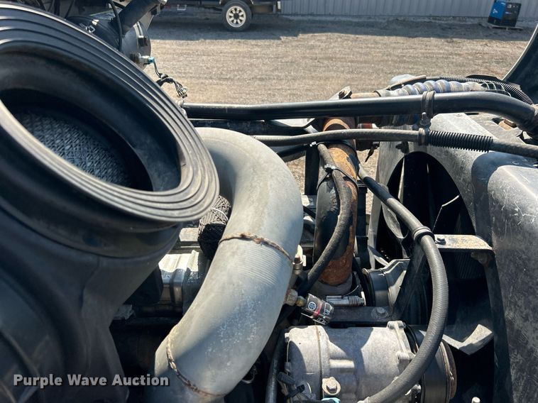 image for item EG1134 2009 Kenworth  T270 crane truck