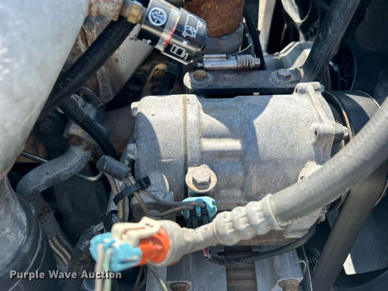 image for item EG1134 2009 Kenworth  T270 crane truck