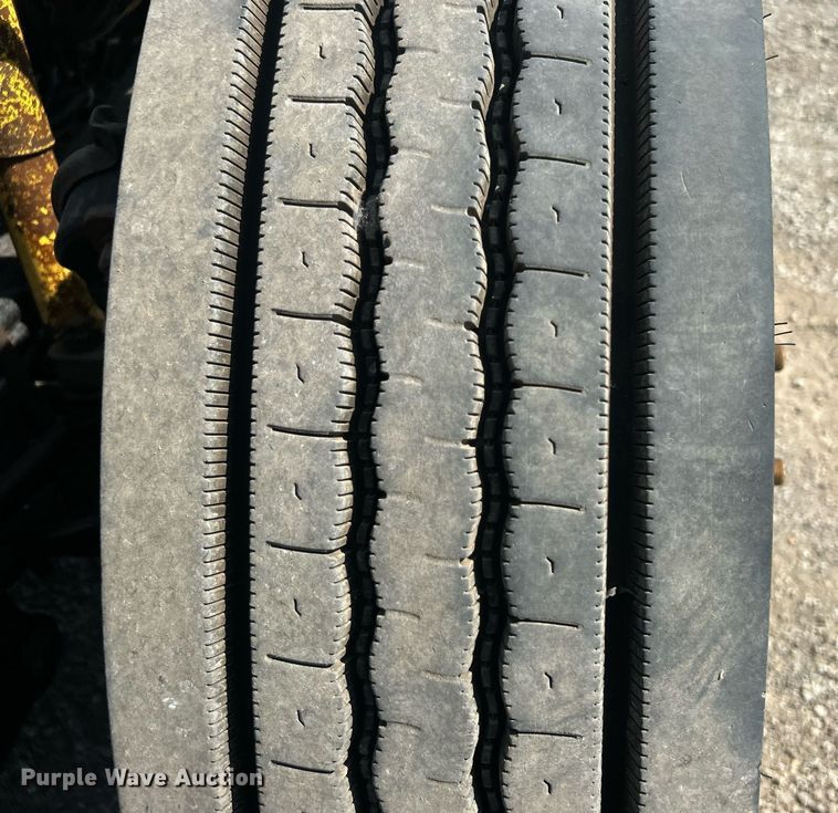 image for item EG1134 2009 Kenworth  T270 crane truck